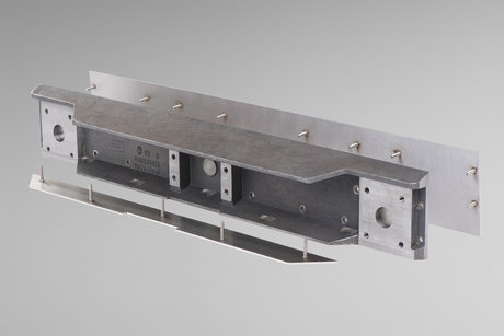 X-Clamp Verschlussmodul aus Chromstahl für AMC/PMC-Gießereisysteme mit präziser Klemmmechanik